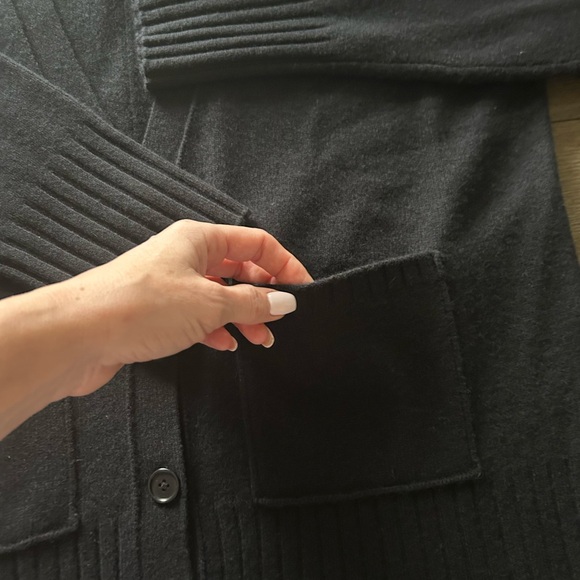 NEW Banana Republic BOYFRIEND CASHMERE CARDIGAN, S - Picture 3 of 11